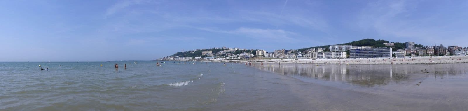 Le Havre beach and Sainte-Adresse panorama