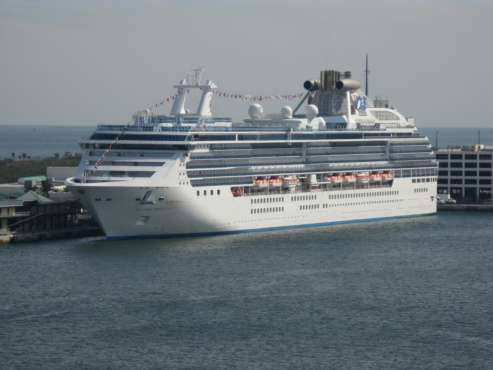 Island Princess, Panama Canal