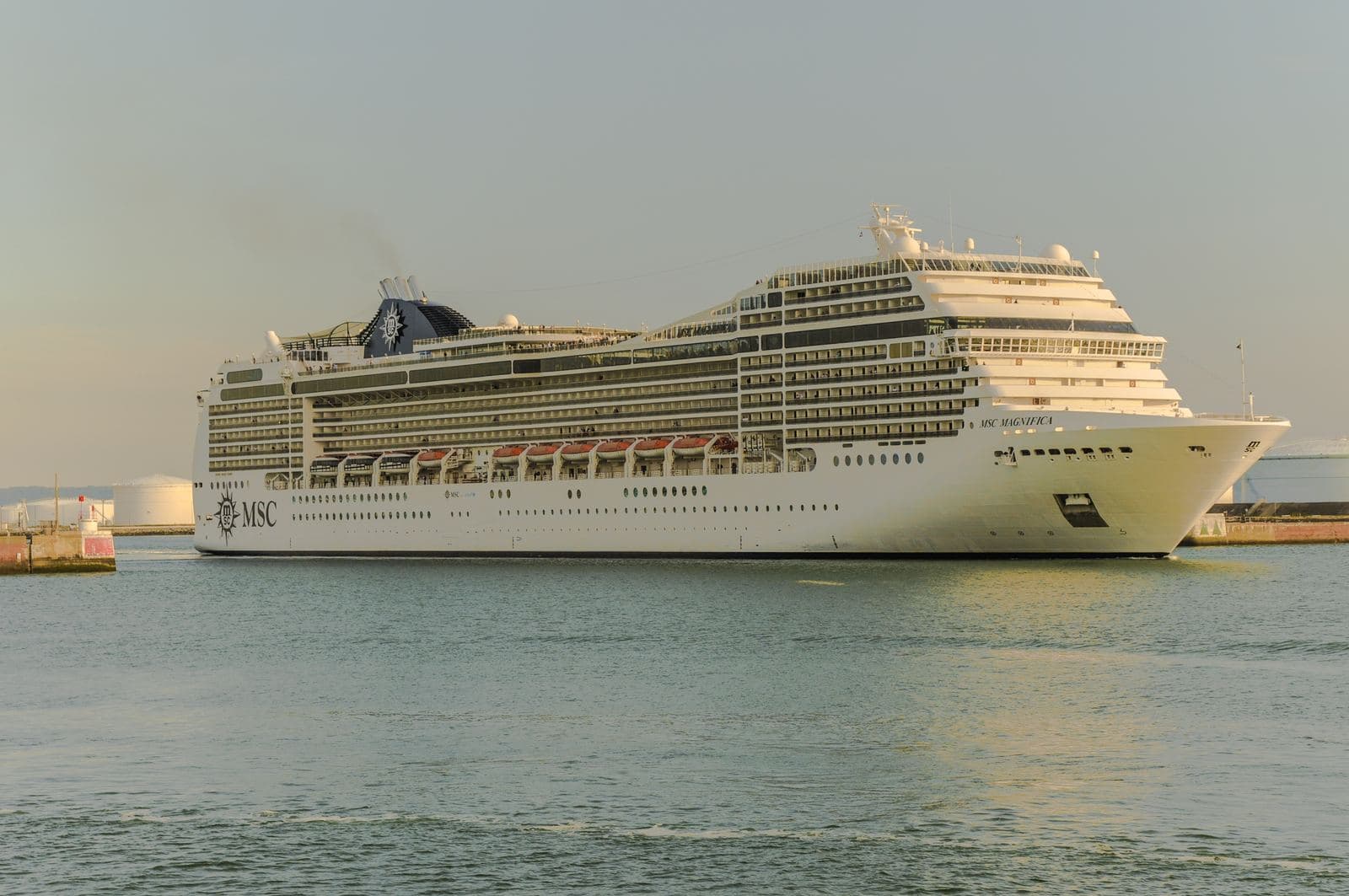 MSC Magnifica